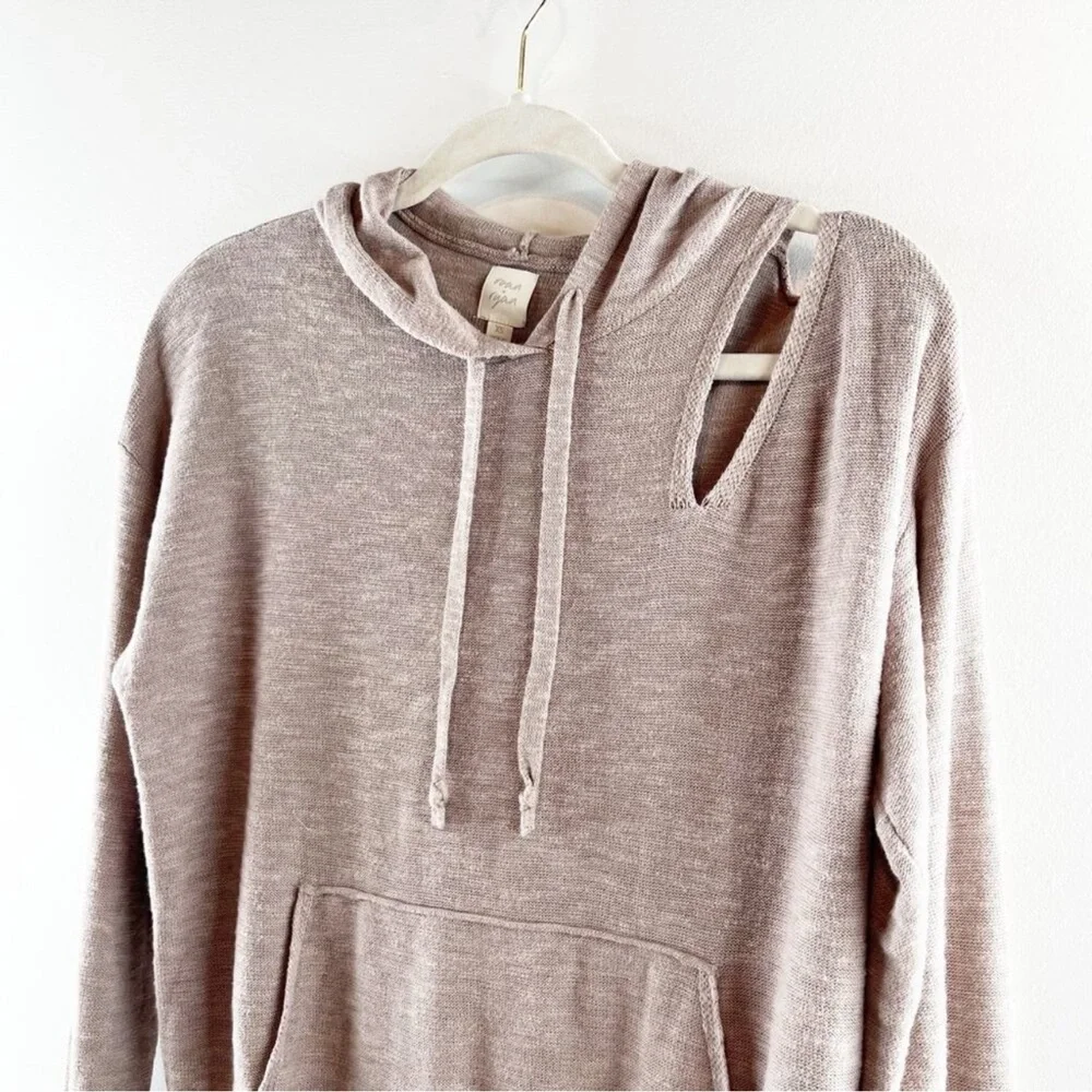 Roan + Ryan Corinne shoulder cut out hoodie sweater size M